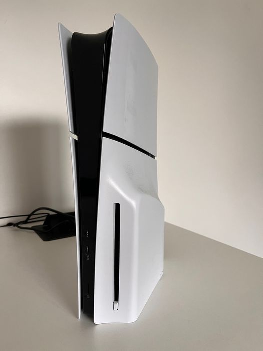 PlayStation 5 Slim 1TB D Chassis – Fortnite Cobalt Star + pad