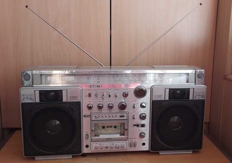 Магнитола SANYO M-X920k