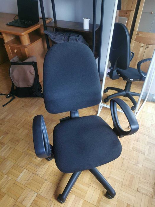 krzesło biurkowe