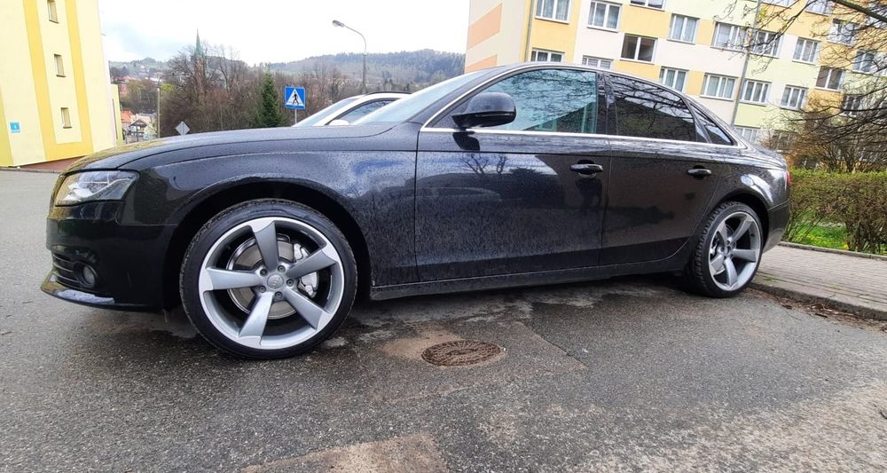 Audi A4 b8 2009 r.