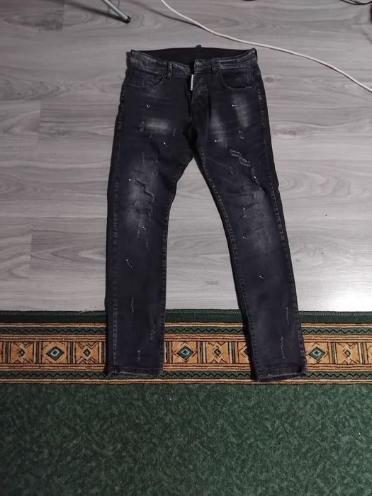 Джинсы dsquared 2