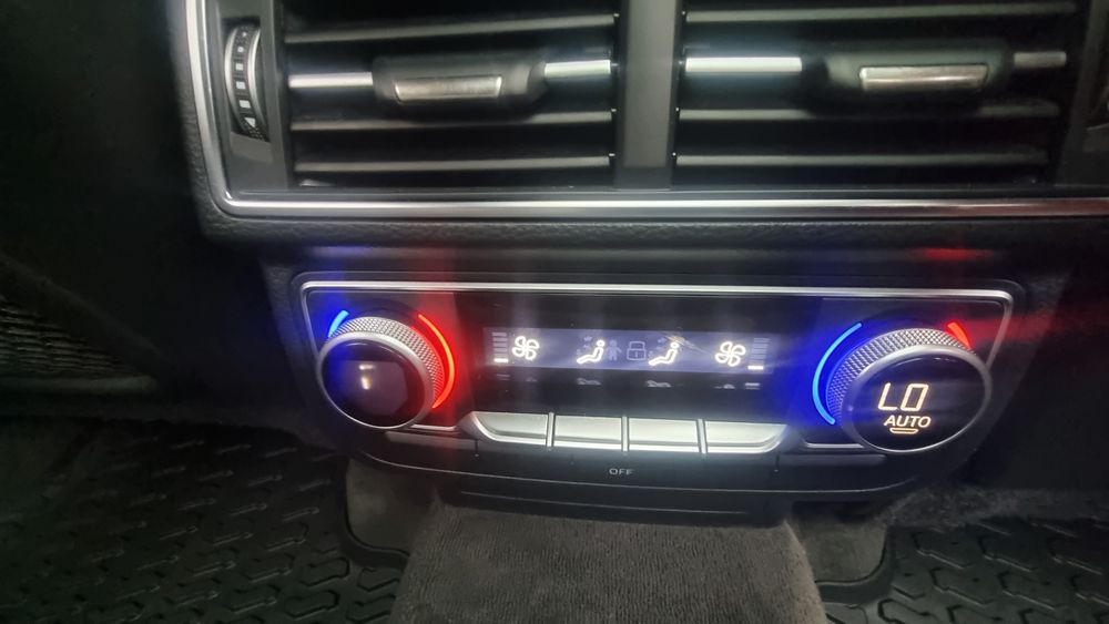 Aydi Q7 3.0 бензин