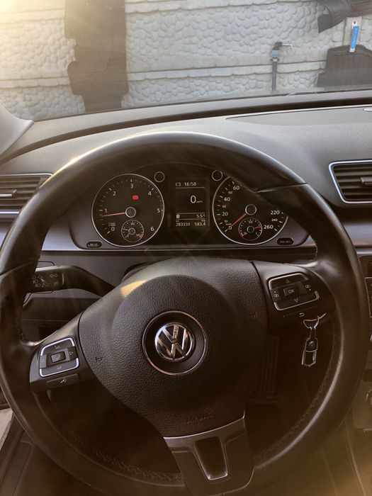 Volkswagen Passat b7