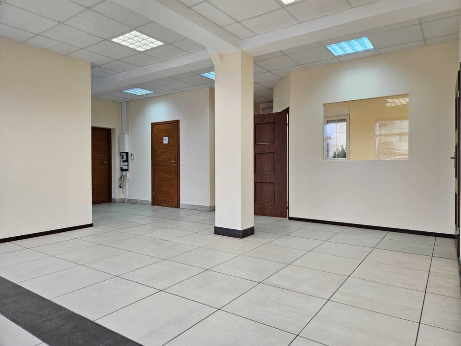 Lokal biurowo-usługowy do wynajęcia