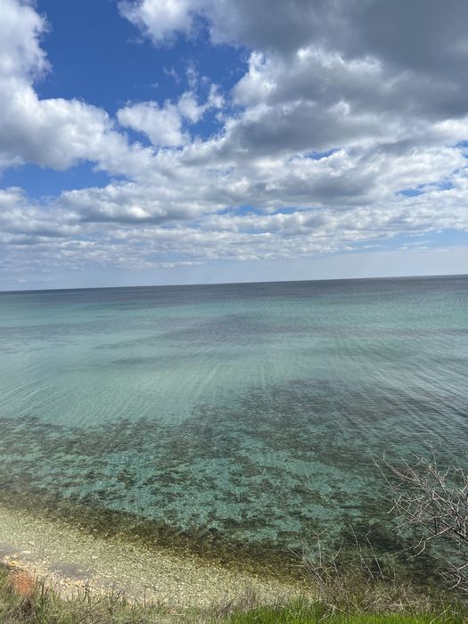 Будинок з басейном та чан біля моря , котедж