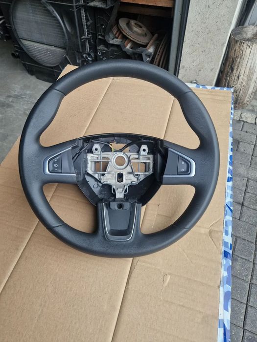 KIEROWNICA RENAULT MASTER IV 2023r ŁADNA