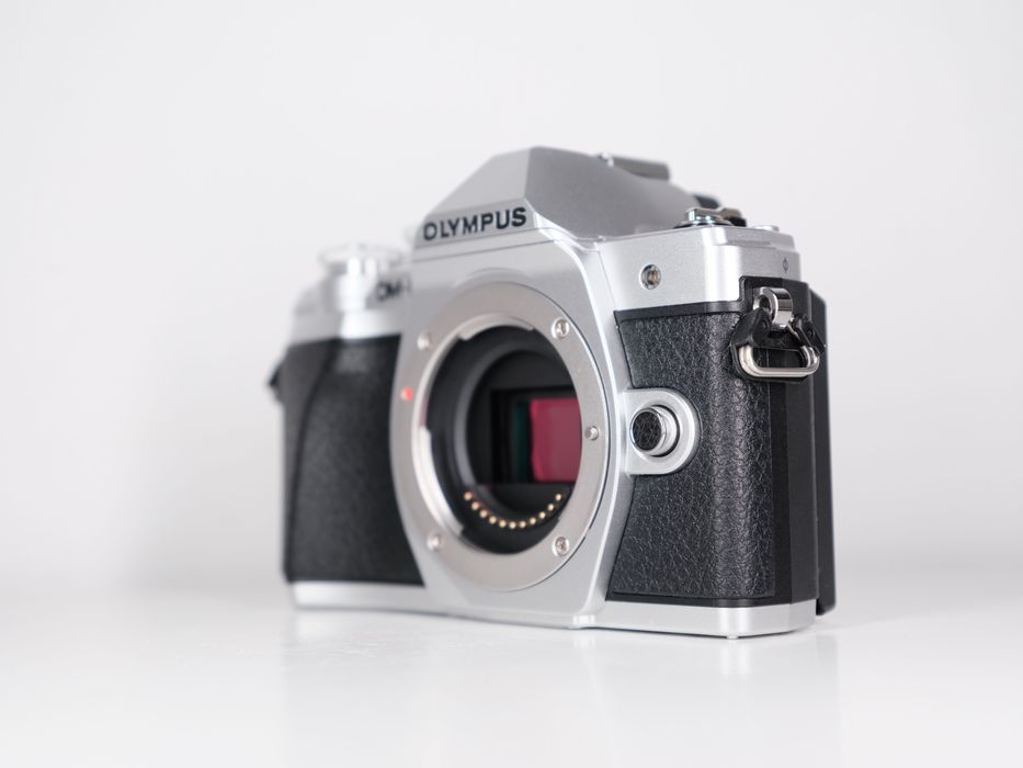 olympus omd em10 mark iii - купити цифрові фотокамери - Ціна на OLX.ua