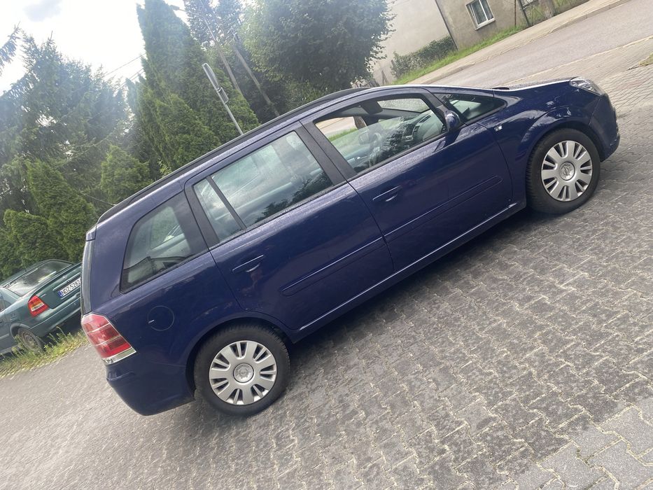 Opel Zafira B 1.9d 120KM6 biegów•pewna •7 osób •ładna •