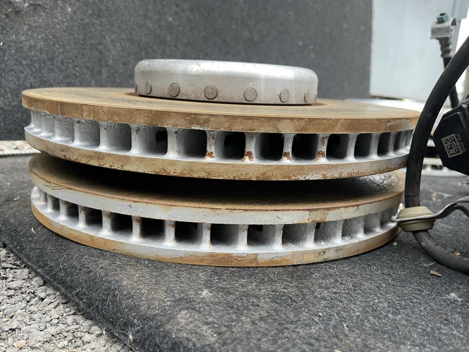 М тормоза BMW G20 G26 G30 G01 G02 348 345 Суппорта гальма