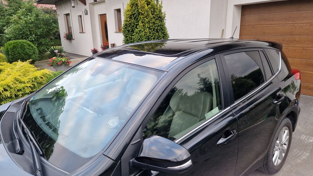 Toyota Rav4 Prestige 2.0 benzyna 4x4