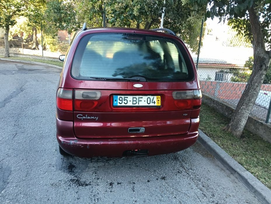 Ford galaxy 1.9 110cv
