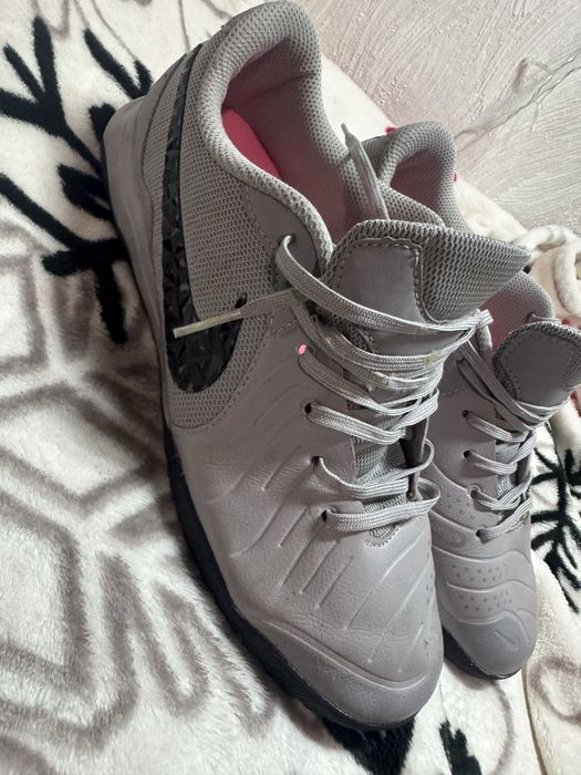 Футзалки Nike Tiempo Legend 10 TF