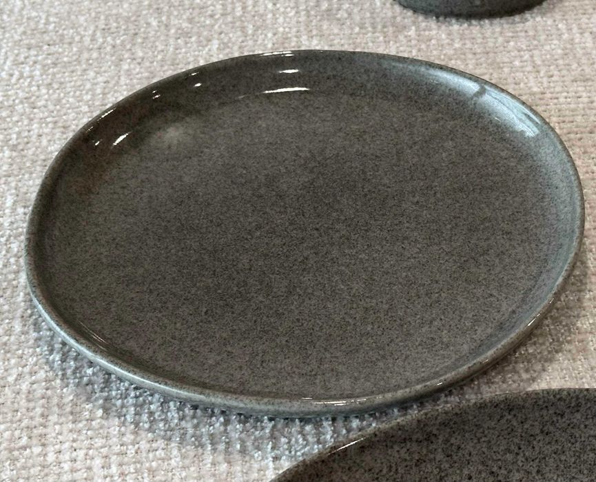 Conjunto de louça COSTMARY – 8 peças, novo