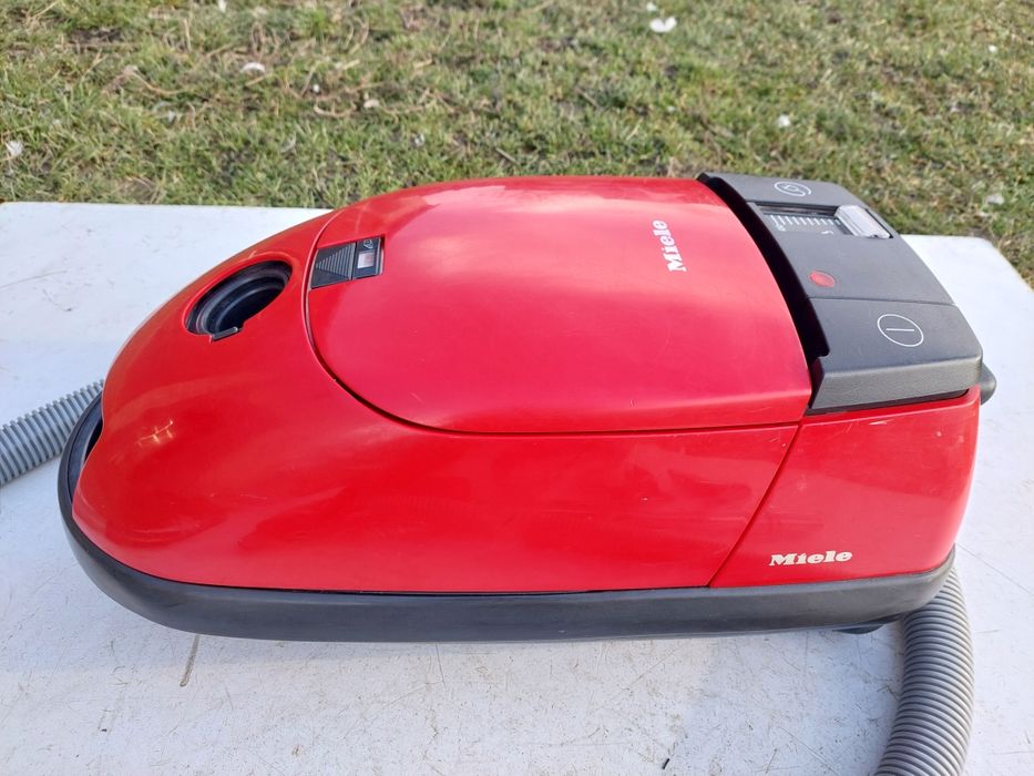Odkurzacz miele 1500W