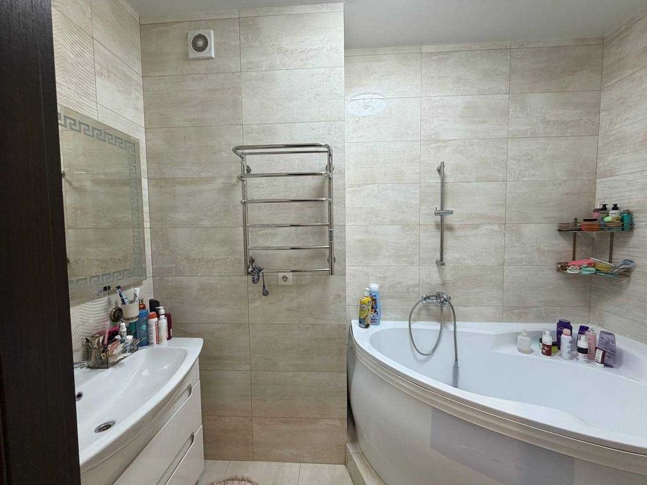 ТЕРАСА! Продається квартира 115м2 з ремонтом! ТАЇРОВСЬКІ САДИ, вид моря. Лиманка - Більше