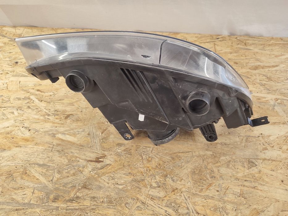 Lampa Reflektor Lewy Przód Seat Ibiza IV 4  Zwykła 15r Oryginał