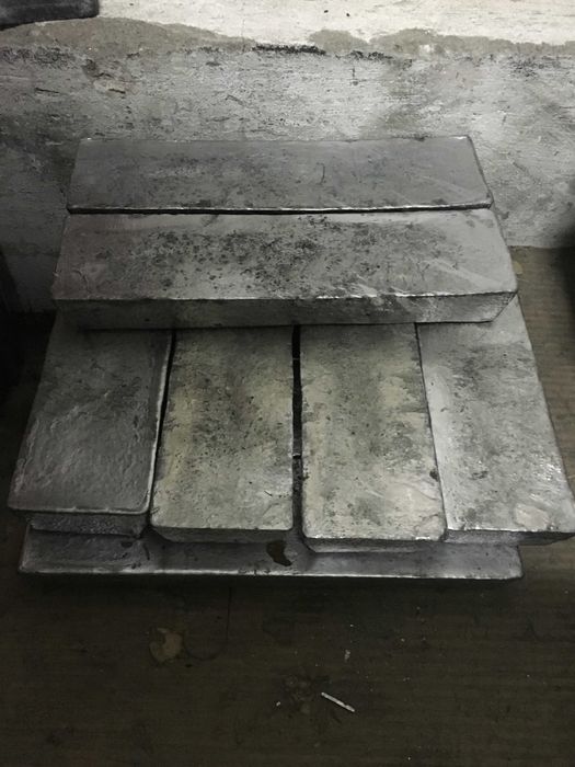 Chumbo em lingote para peças de chumbo