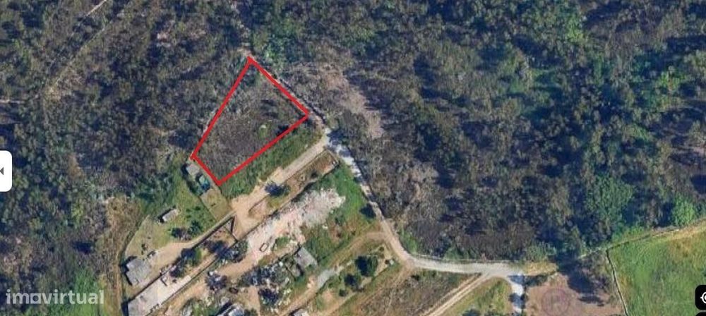 Rustic Land Plot in Campo, Valongo – 2015 m²