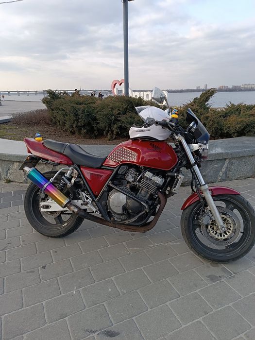 Продам Honda cb400
