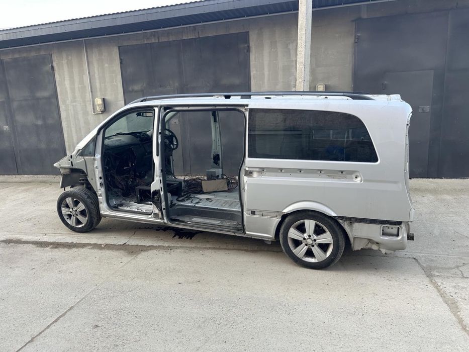 Кузовні запчастини Віто Віано