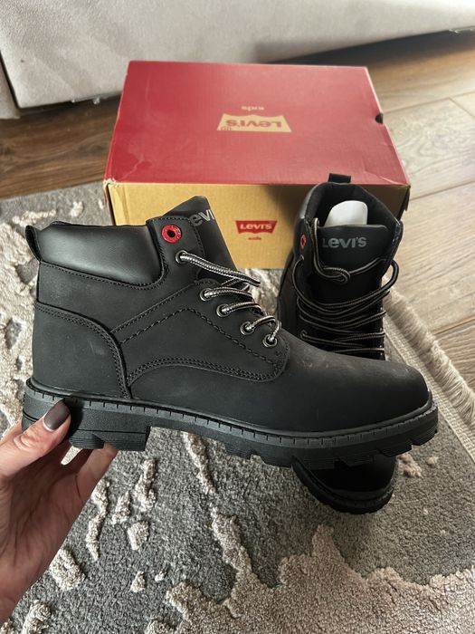 Ботинки Levis еврозима