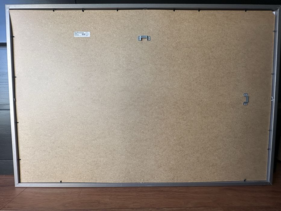 Moldura IKEA SILVERHÖJDEN Prateada 61x91 cm (Horizontal / Vertical)