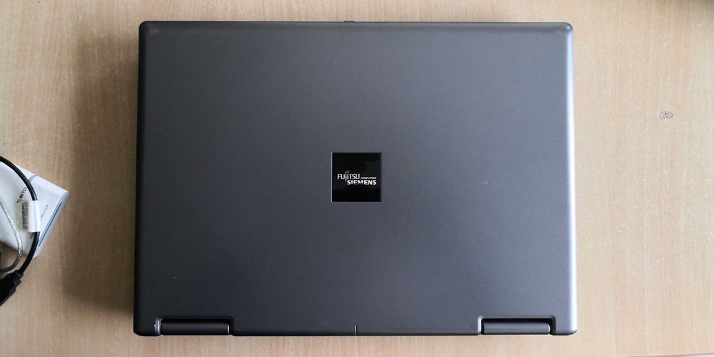 Portátil Fujitsu Siemens