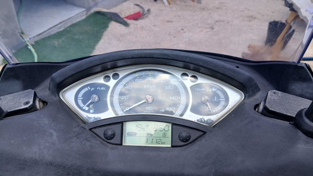 Mota yamaha x max 125