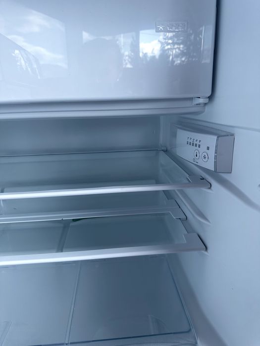 Lodówka Electrolux LFB3AE82R