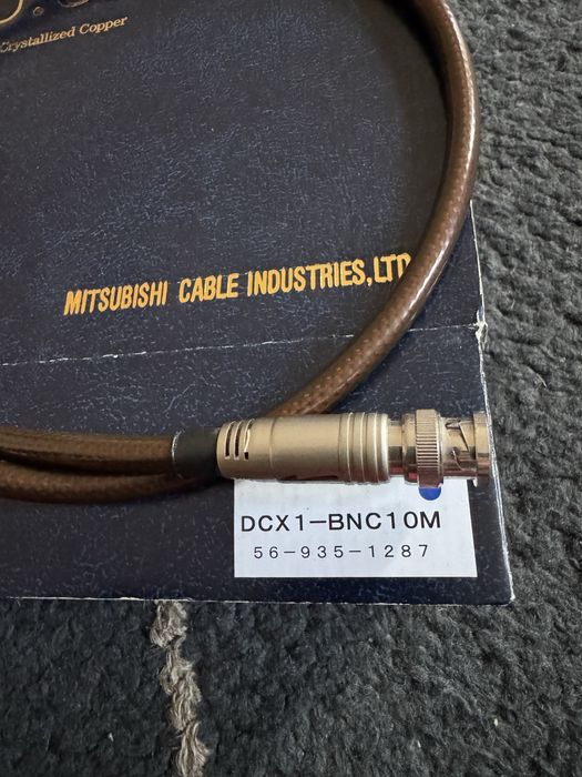 Цифровой коаксиальный BNC кабель ACROLINK/Mitsubishi/Acoustic Revive