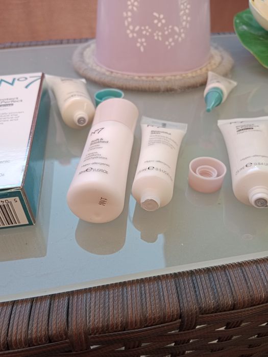 Zestaw przeciezmarszczkowy serum krem,No7