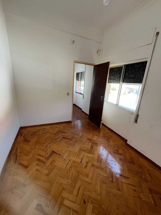 Oportunidade T3 para remodelar no coração de Portalegre