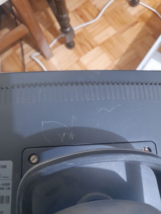 LG Flatron L1730B de 17 de 2005