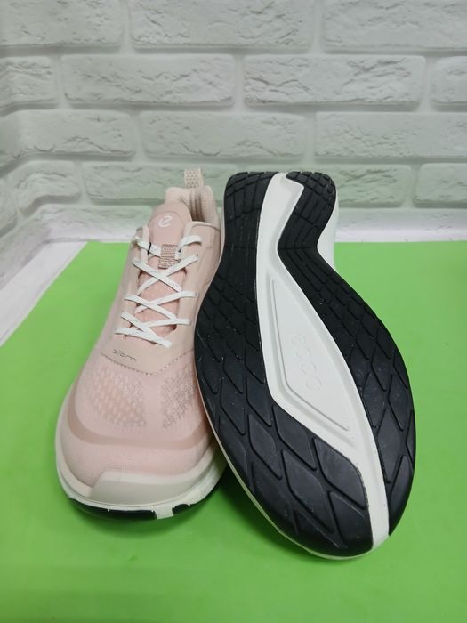 ECCO Biom 2.2 Кросівки повсякденні жіночі розмір 41