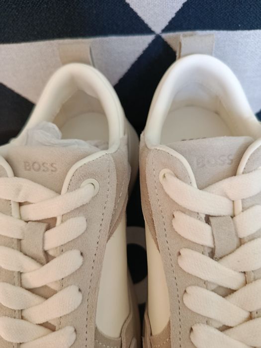 Tênis BOSS novo 37