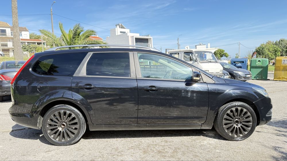 2010 - Focus 1.6 TDCi (poucos kms) Black Edition c/ muitos extras