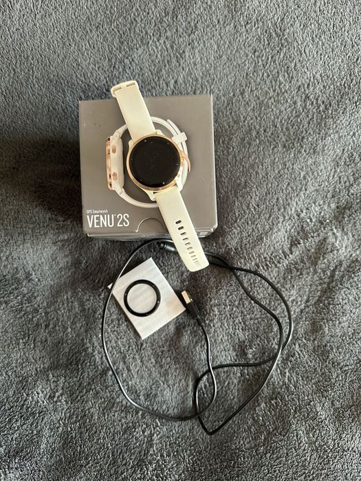 Garmin Venu 2S – komplet, pudełko, dodatkowe szkło