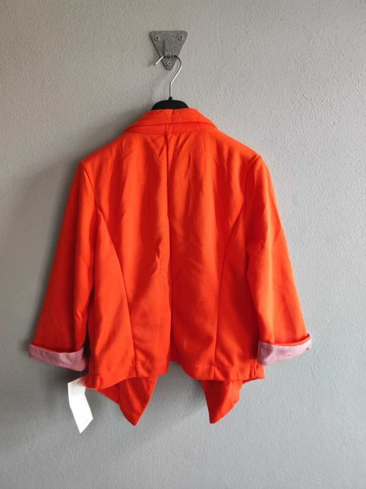 Casacos de mulher ( Recheio de loja )