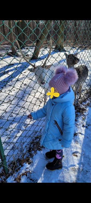 Зимове пальто на дівчинку