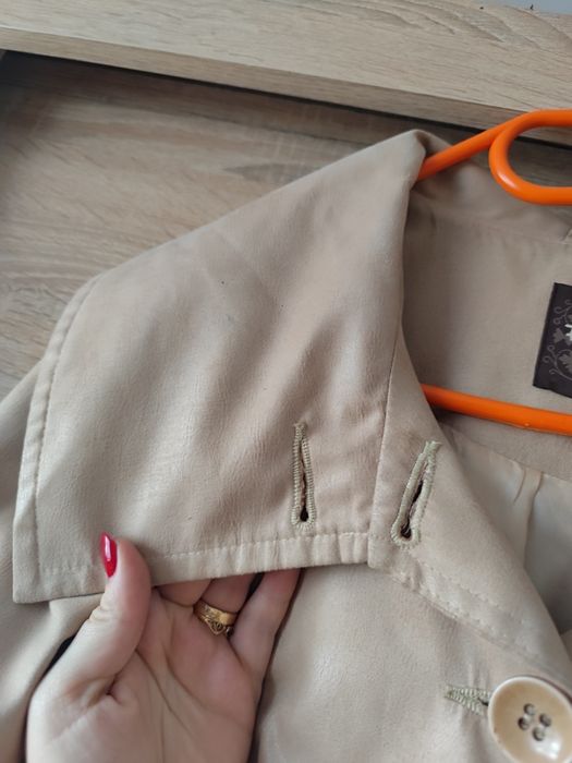 Wiosenny płaszczyk, trencz feema 42