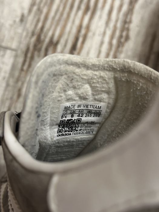 adidas gazelle сірі 42 41 26.5см