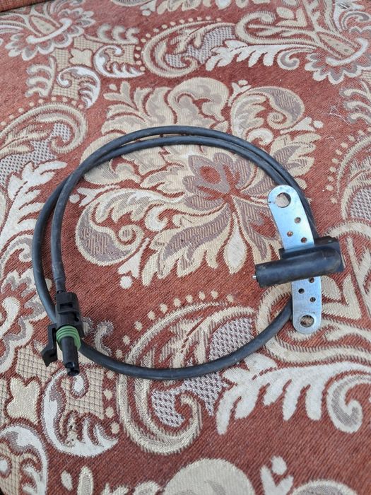 Датчик положення колінвалу Рено 19