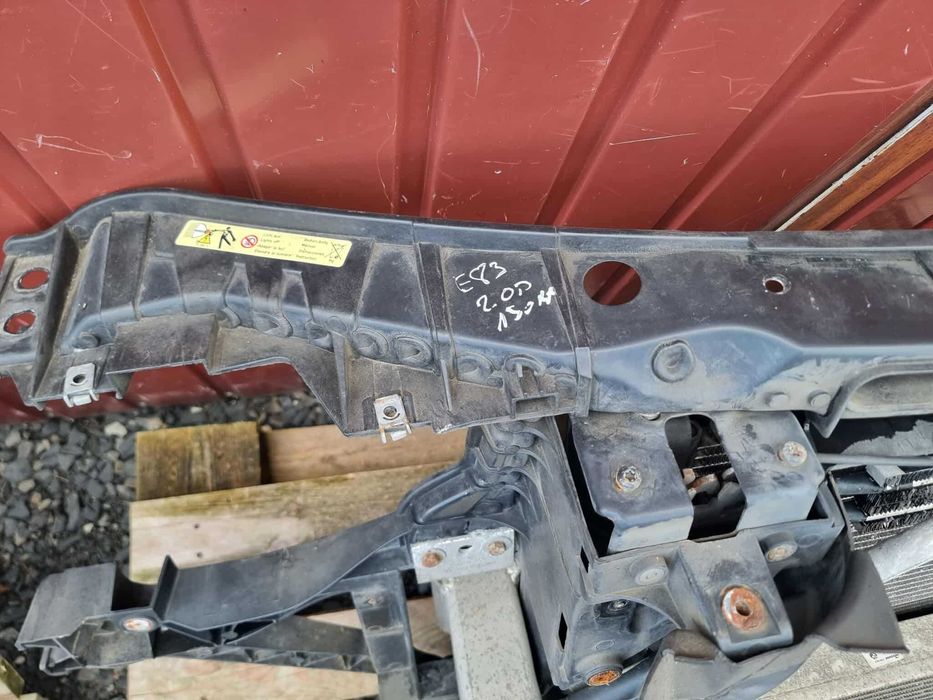 BMW x3 e83 2.0d 150 km pas przedni chłodnice komplet europa