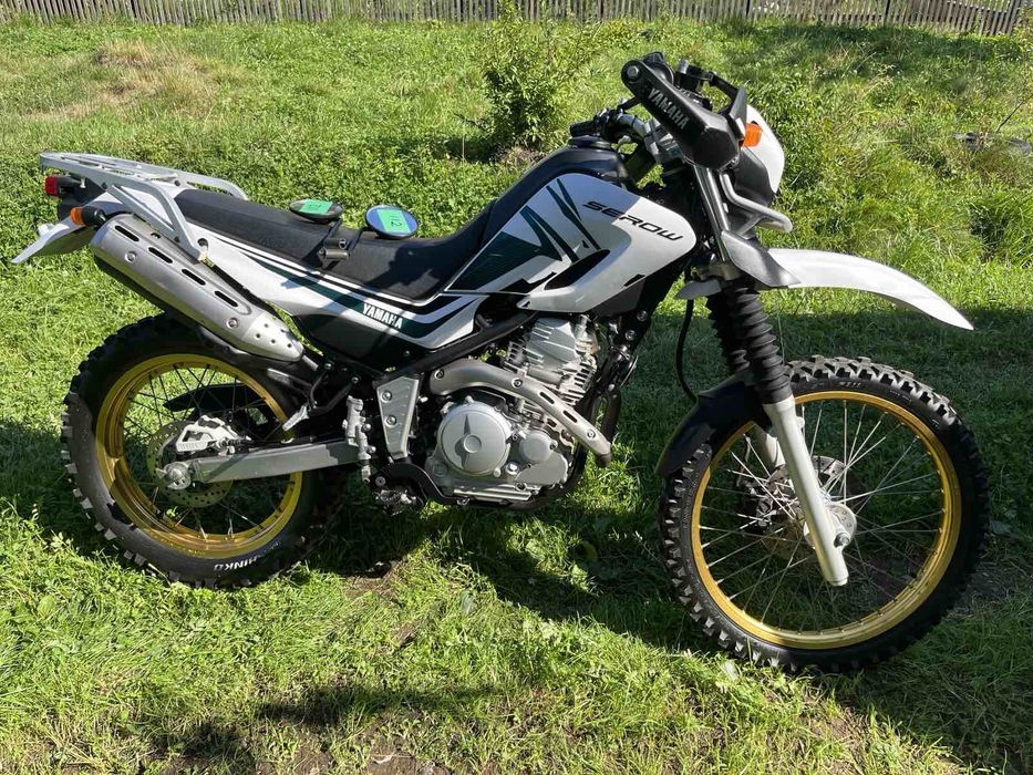 Мотоцикл ямаха серов 250