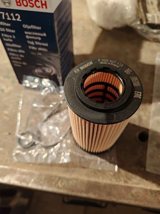 Фильтр масляный BOSCH P7112