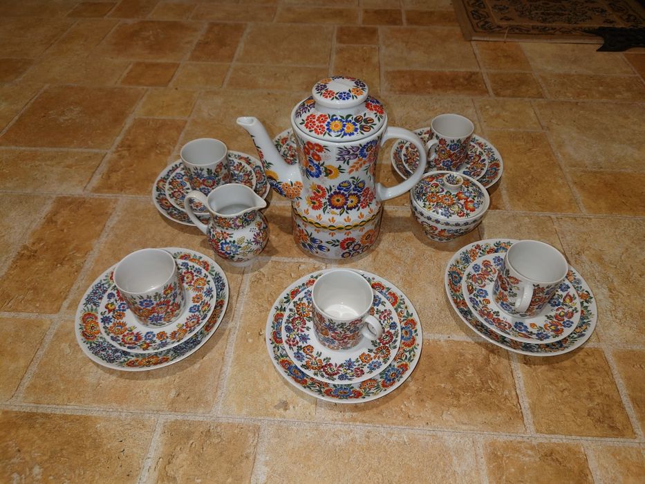 Porcelana cepelia 1977