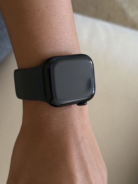 Apple watch series 7
