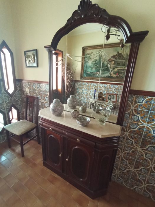 Sapateira com espelho