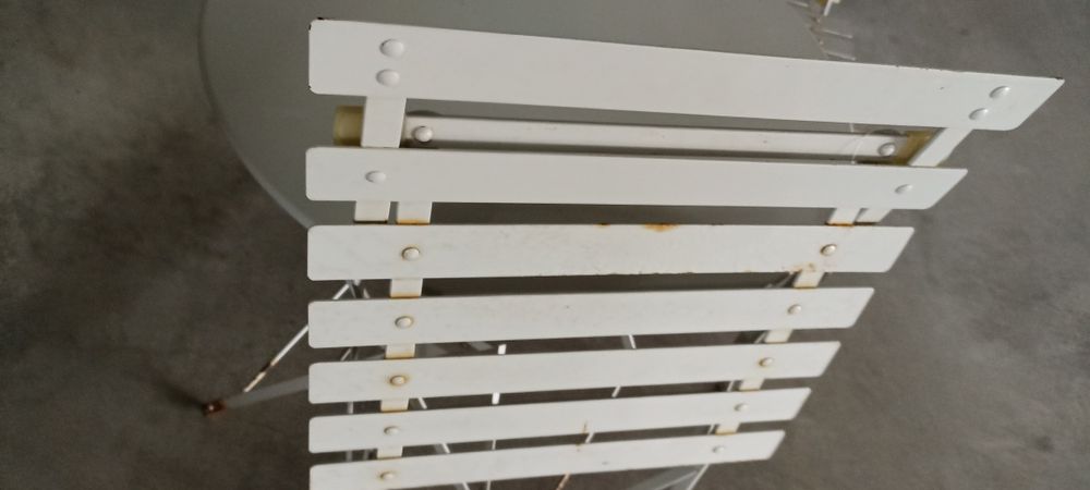 Mesa + cadeiras jardim