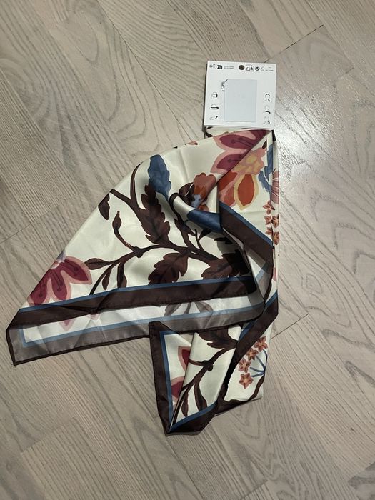 Apaszka damska Mango